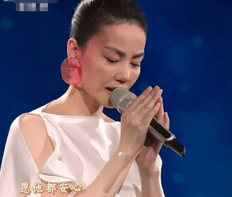 夜深时分，与AI亲人们重逢