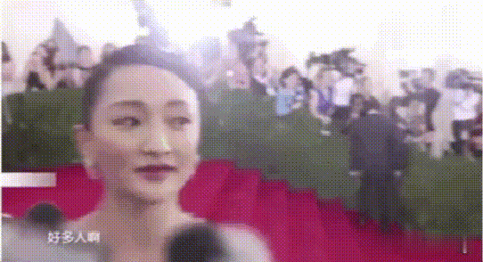 我们用飞书开了个选题会，一下进入现代化办公，编辑部直呼：真香