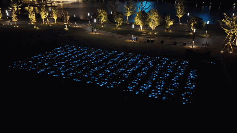 千寻位置护航无人机表演，开启品牌多城联动新篇章